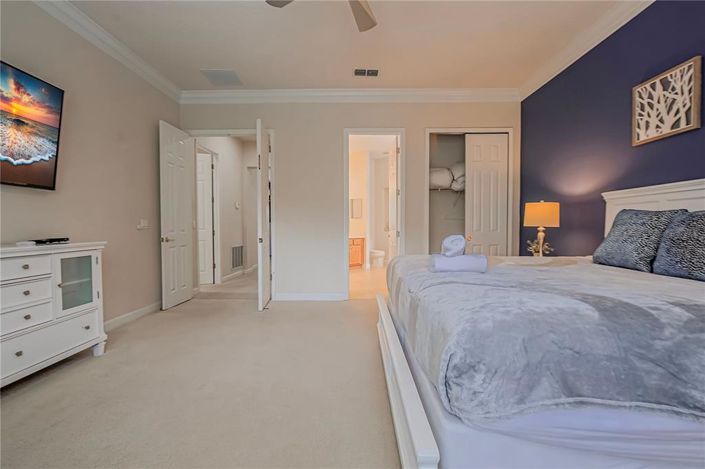 Image No.31-5 Bed Property for sale