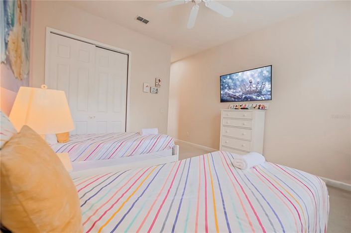 Image No.58-5 Bed Property for sale