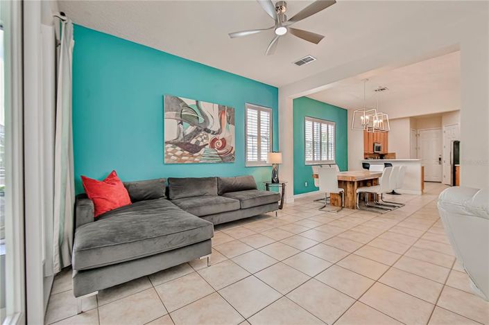 Image No.9-5 Bed Property for sale