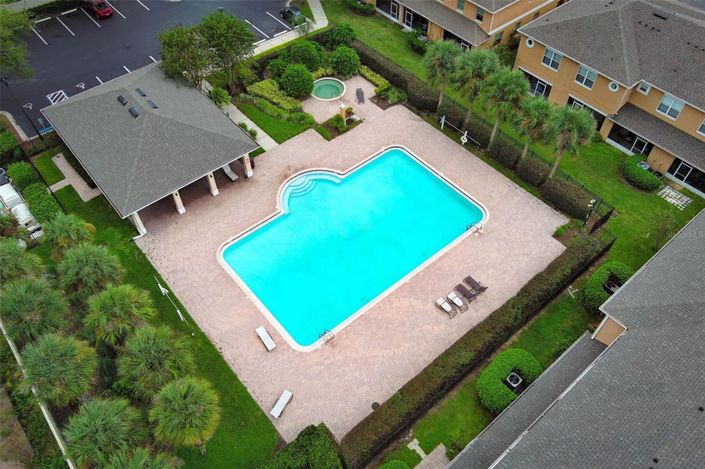 Image No.59-2 Bed Townhouse for sale