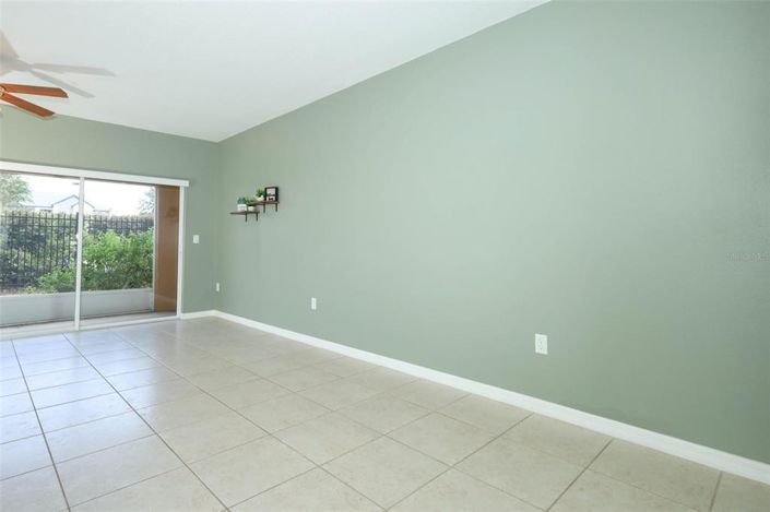 Image No.7-2 Bed Townhouse for sale