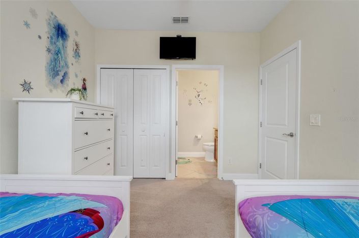 Image No.24-4 Bed Townhouse for sale