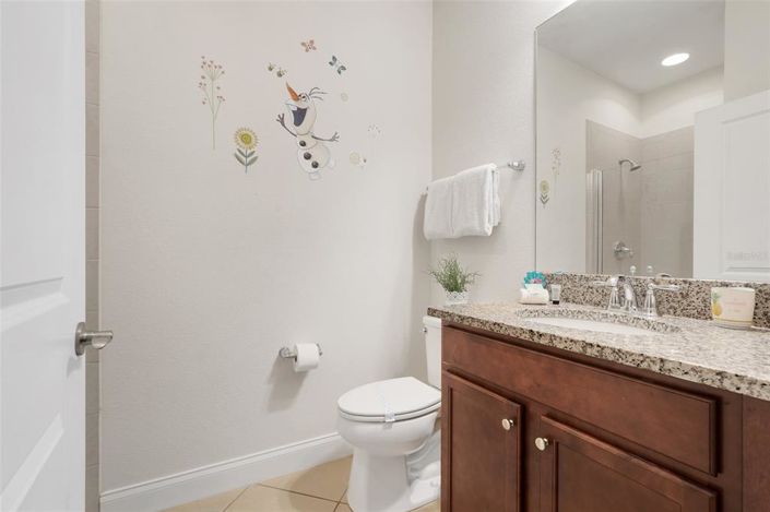 Image No.28-4 Bed Townhouse for sale