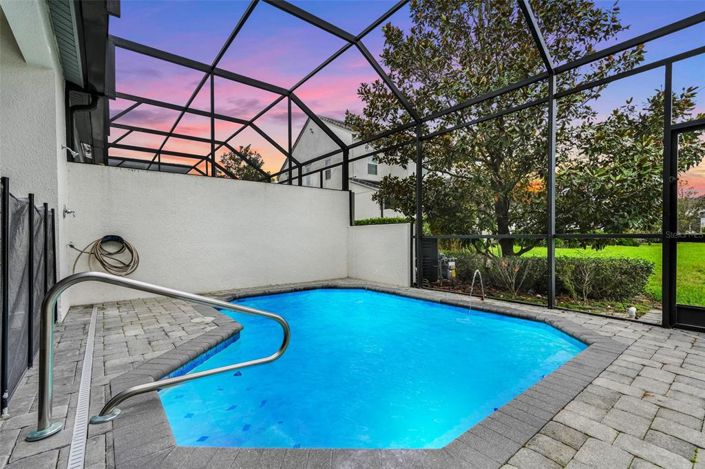 Image No.35-4 Bed Townhouse for sale