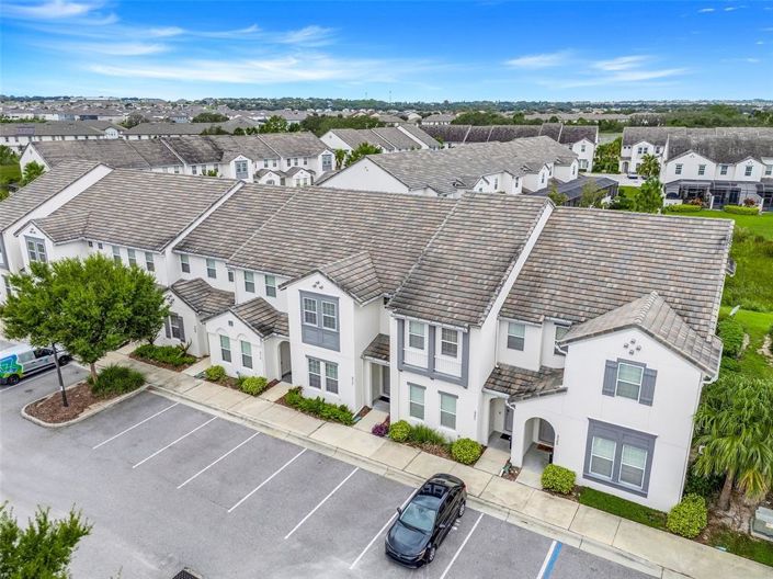 Image No.4-4 Bed Townhouse for sale