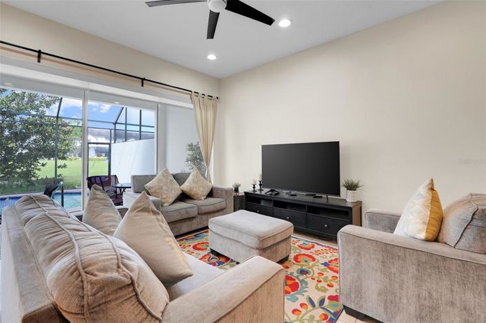 Image No.9-4 Bed Townhouse for sale