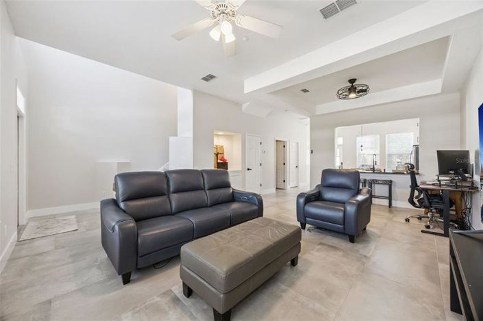 Image No.22-3 Bed Townhouse for sale