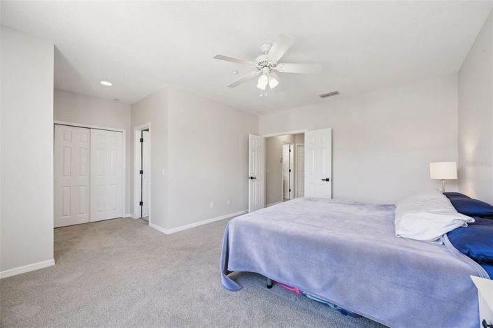 Image No.27-3 Bed Townhouse for sale