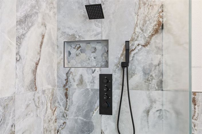 Image No.32-3 Bed Townhouse for sale