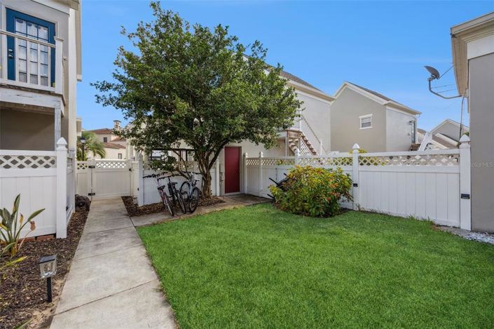 Image No.46-3 Bed Townhouse for sale