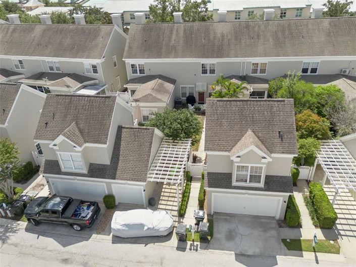 Image No.56-3 Bed Townhouse for sale