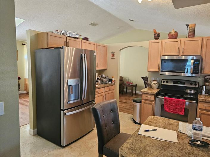 Image No.13-3 Bed Property for sale