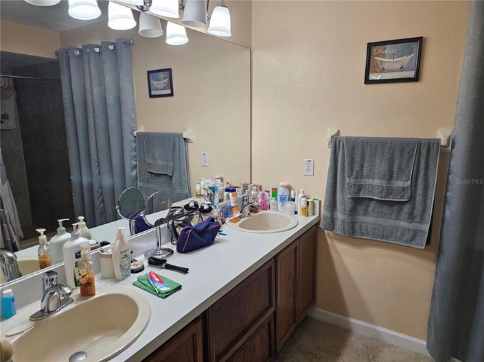 Image No.23-3 Bed Property for sale