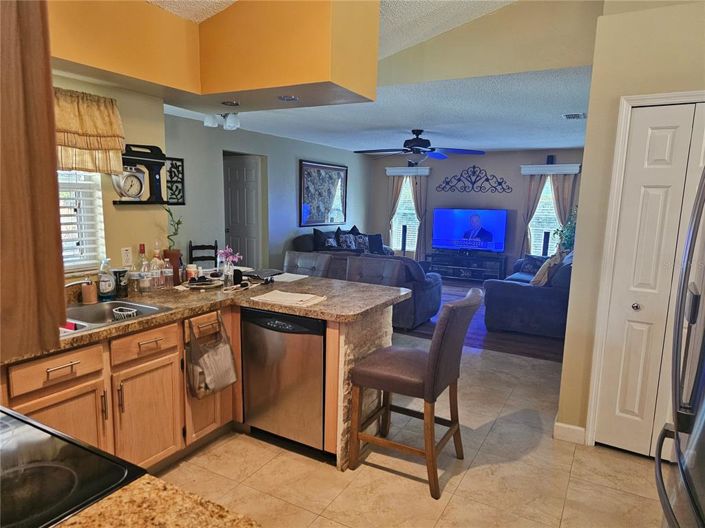 Image No.25-3 Bed Property for sale