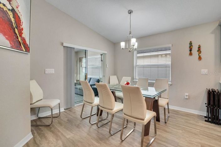 Image No.10-4 Bed Property for sale