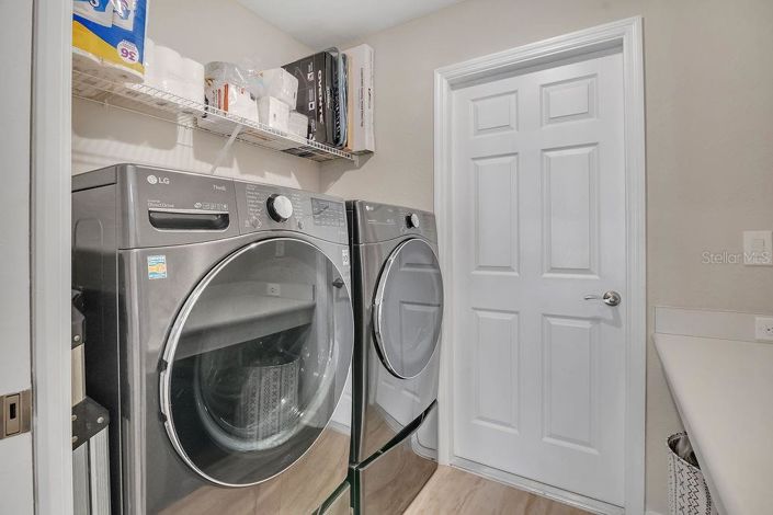 Image No.17-4 Bed Property for sale