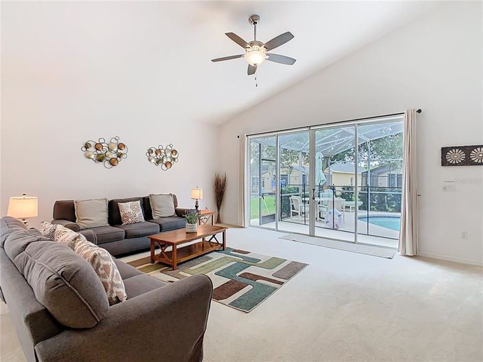 Image No.17-4 Bed Property for sale