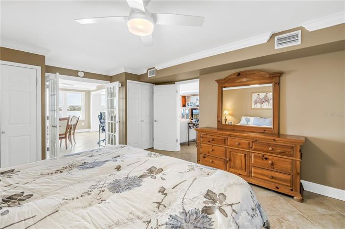 Image No.32-2 Bed Property for sale