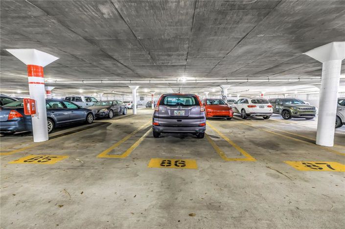 Image No.44-2 Bed Property for sale