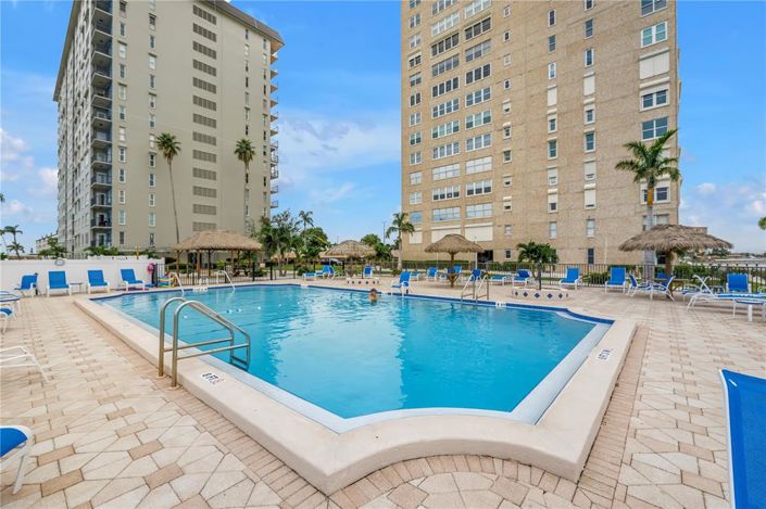 Image No.49-2 Bed Property for sale