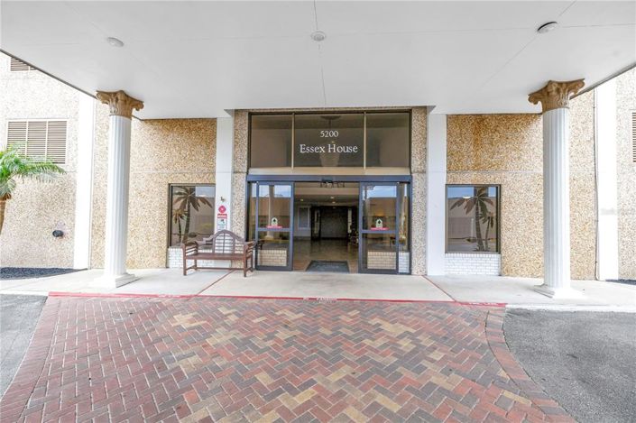 Image No.5-2 Bed Property for sale