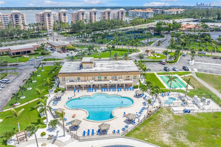 Image No.59-2 Bed Property for sale