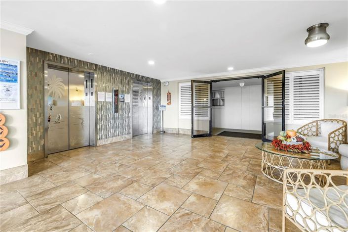 Image No.7-2 Bed Property for sale