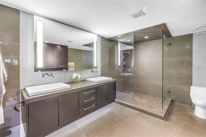 Image No.29-2 Bed Property for sale