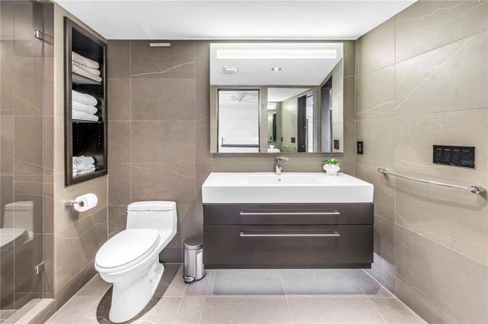 Image No.36-2 Bed Property for sale