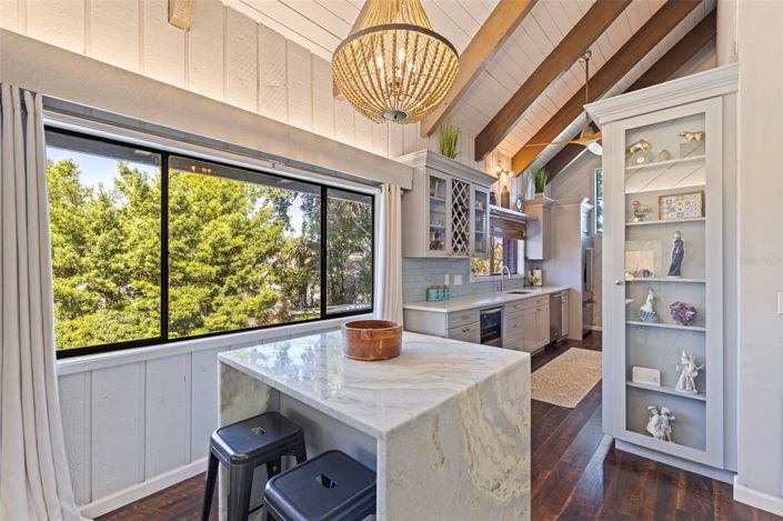 Image No.14-3 Bed Property for sale