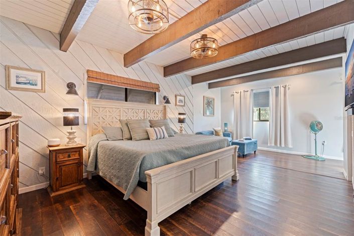 Image No.20-3 Bed Property for sale