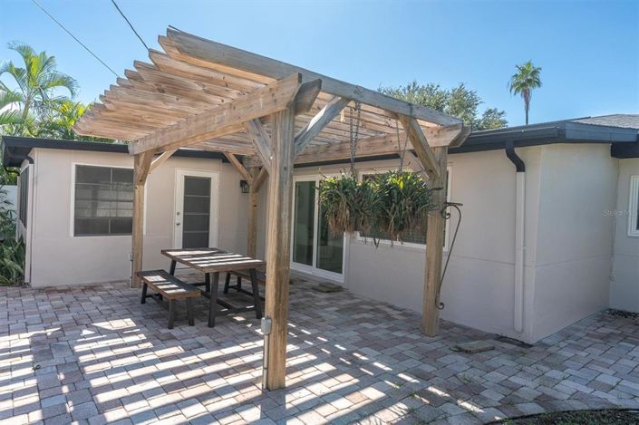 Image No.35-3 Bed Property for sale