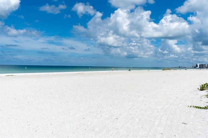 Image No.46-3 Bed Property for sale