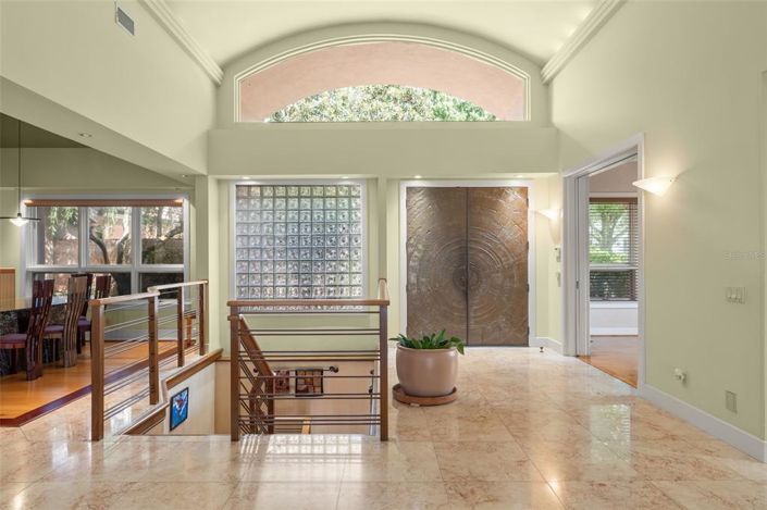 Image No.3-5 Bed Property for sale