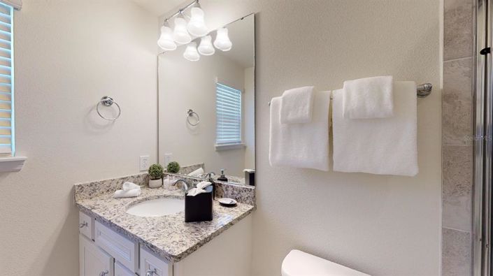 Image No.16-7 Bed Property for sale