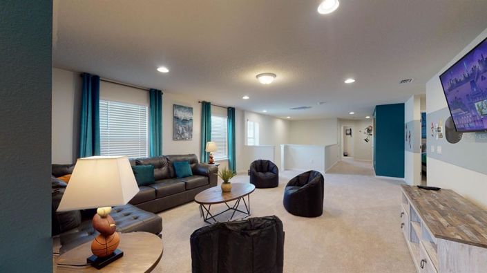 Image No.19-7 Bed Property for sale