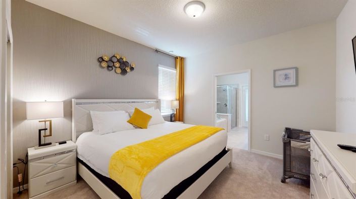 Image No.29-7 Bed Property for sale