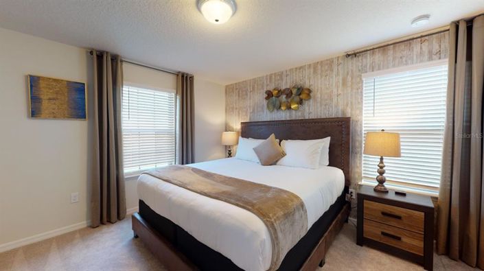 Image No.33-7 Bed Property for sale