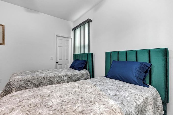 Image No.33-4 Bed Property for sale