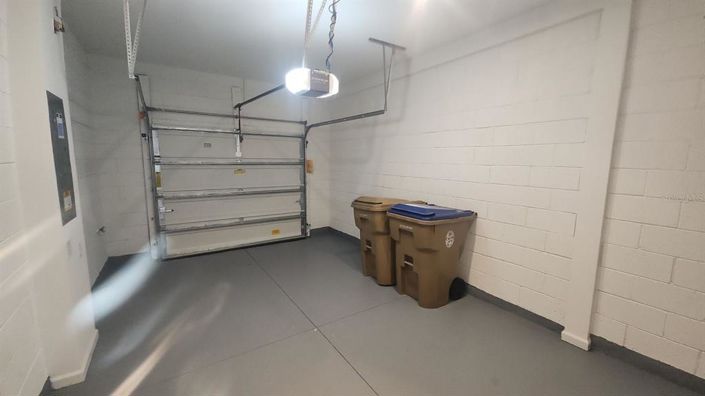 Image No.21-3 Bed Townhouse for sale