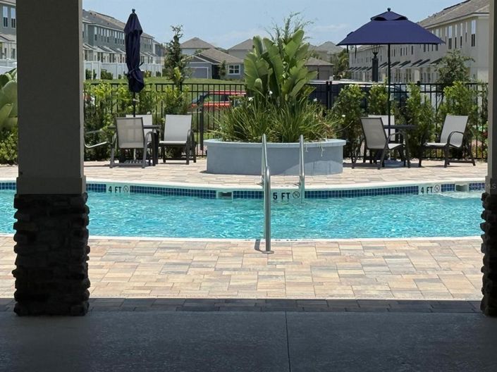 Image No.37-3 Bed Townhouse for sale