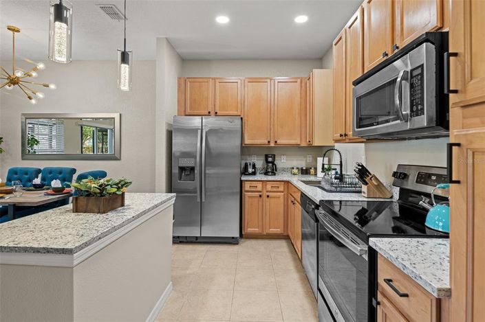 Image No.14-4 Bed Townhouse for sale