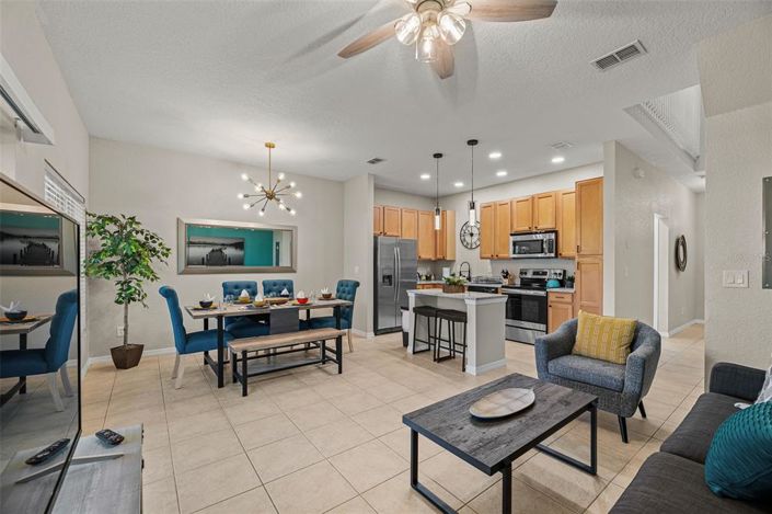 Image No.15-4 Bed Townhouse for sale