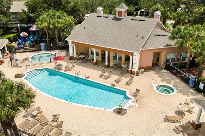 Image No.41-4 Bed Townhouse for sale