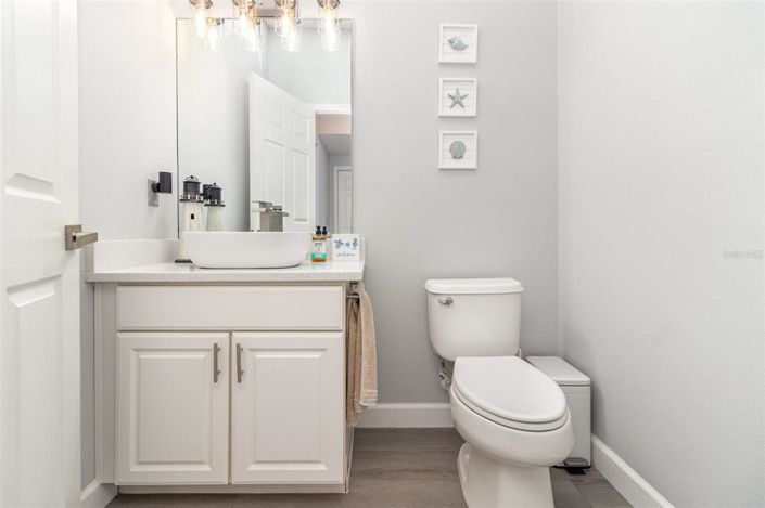 Image No.16-6 Bed Property for sale