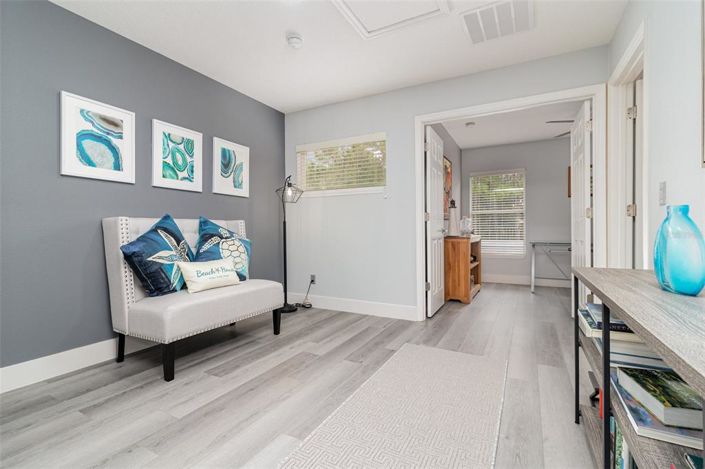 Image No.18-6 Bed Property for sale