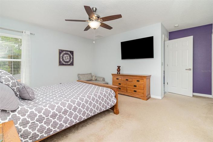 Image No.22-6 Bed Property for sale