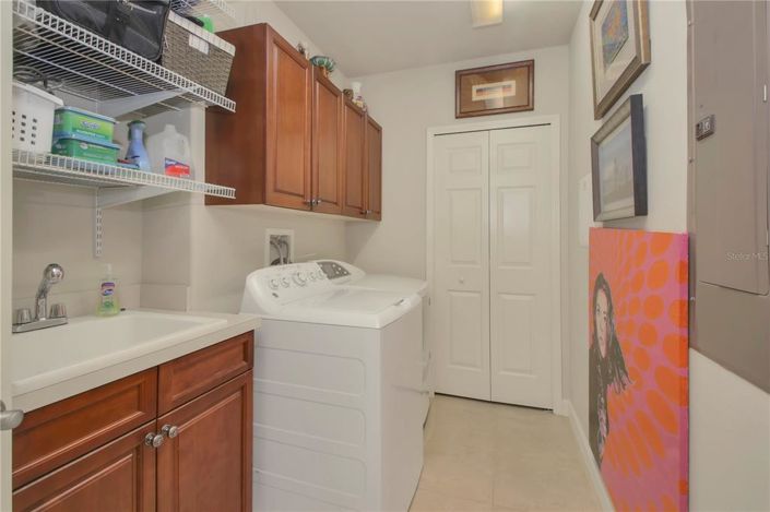 Image No.23-2 Bed Property for sale