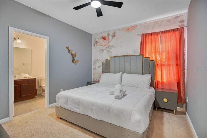 Image No.11-15 Bed Property for sale