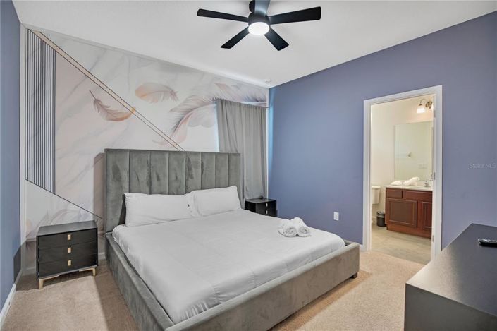 Image No.15-15 Bed Property for sale